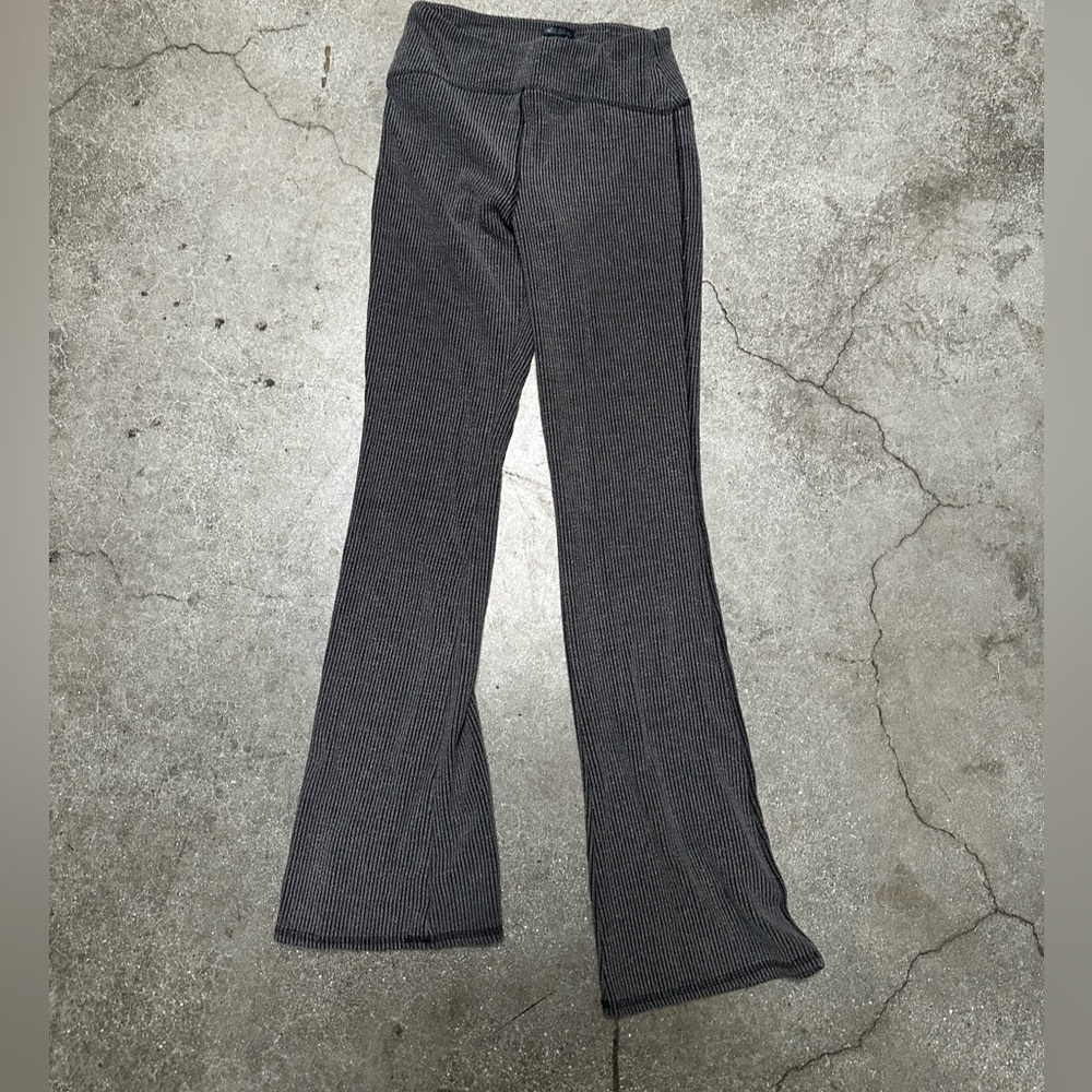grey flared active wear pants